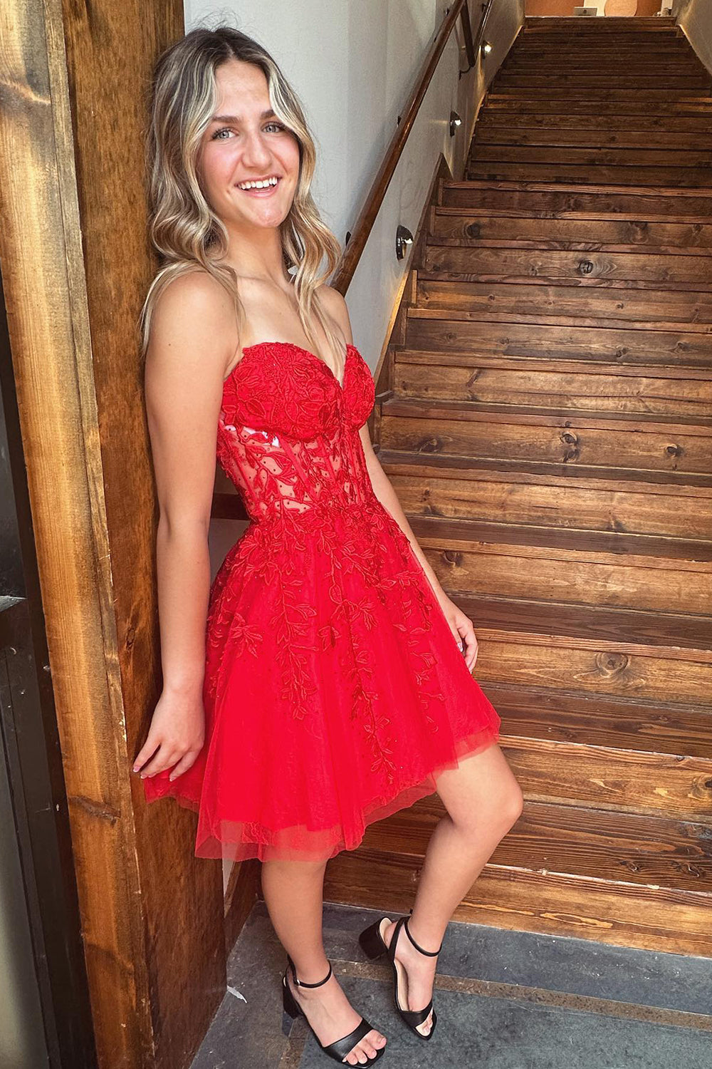 Sparkly Fuchsia Corset A-Line Tulle Short Homecoming Dress with Lace