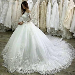 Elegant Off-the-shoulder Tulle Ball Gown Wedding Dresses With Appliques Lace Court Train
