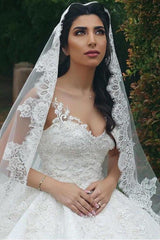 Lace Edge One Layer Wedding Veil