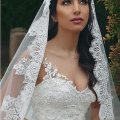 Lace Edge One Layer Wedding Veil