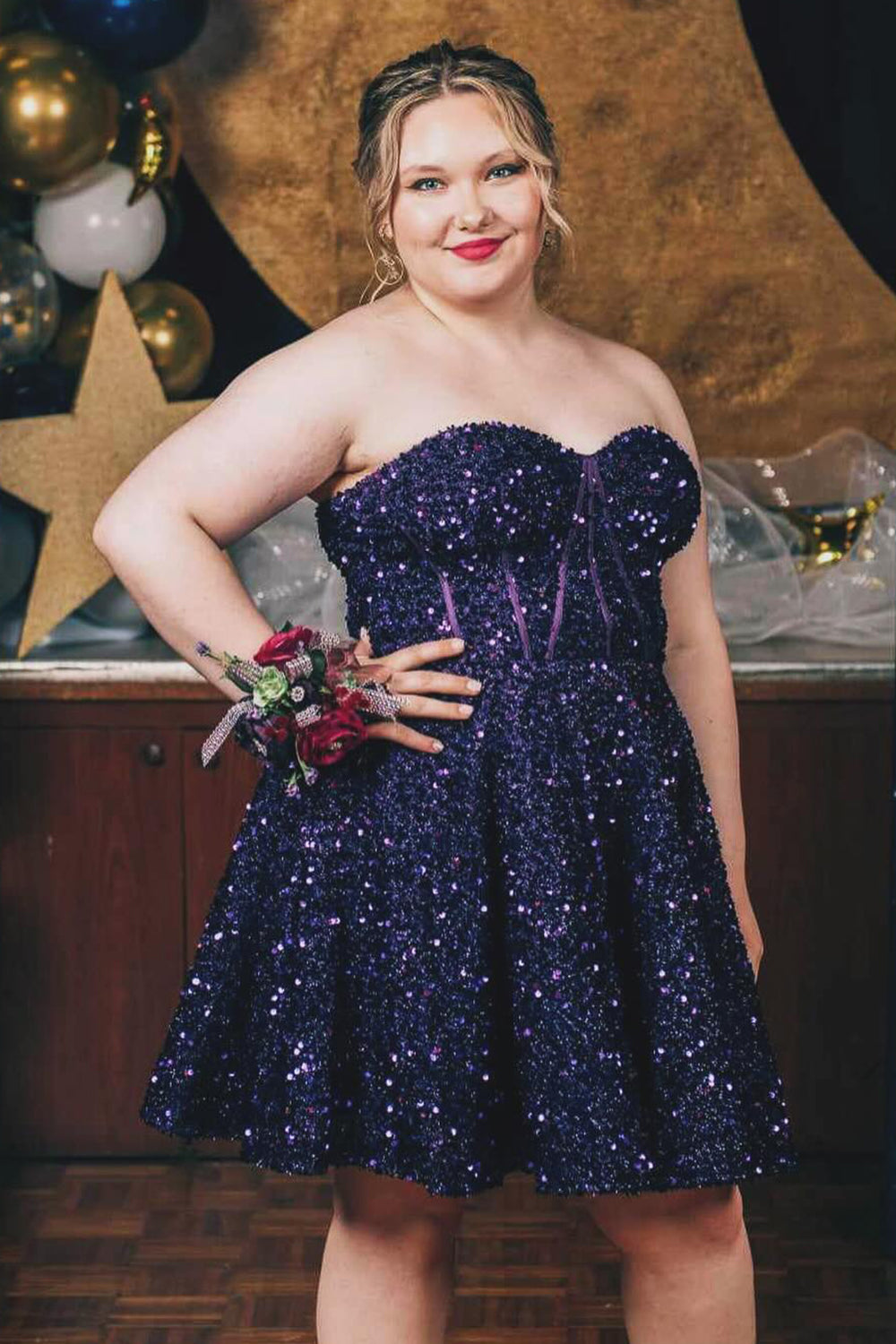 Sparkly White Corset Sweetheart A-Line Short Homecoming Dress with Pockets