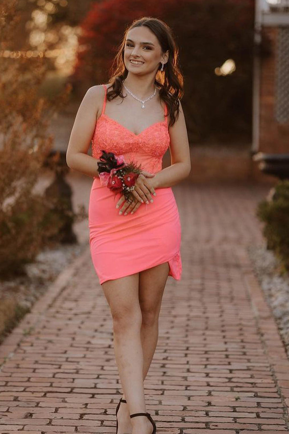 Sparkly Black Corset Satin Tight Short Homecoming Dress with Sequins