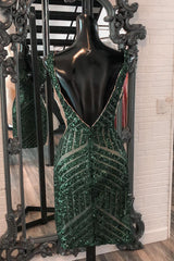 Fuchsia Sequins V-Neck Tight Homecoming Dress