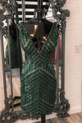 Sparkly White Sequins V-Neck Tight Homecoming Dress