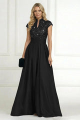 A‑Line Princess Stand Collar Short Sleeve Long Mother of the Bride Dress
