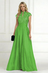 A‑Line Princess Stand Collar Short Sleeve Long Mother of the Bride Dress