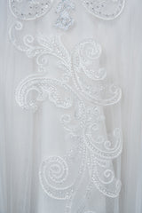 A-Line V-neck Hi-Lo Wedding Dress Open Back Ruffles Tulle With Appliques Lace