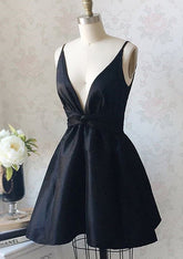 A-line V Neck Sleeveless Taffeta Short/Mini Homecoming Dress with Ruffles - Babyonlines