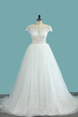 Bateau A-Line Backless Floor-Length Wedding Dress with Lace Appliques and Tulle