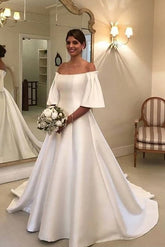 Bateau Long Sleeve Princess Wedding Dress Floor-length With Appliques Lace Tulle