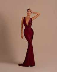 Black Deep V Neck Mermaid Long Pleated Prom Dress