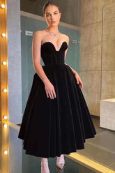 Black Strapless Sleeveless Sweetheart Evening Dress