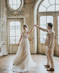 Boho Long A-line Tulle Wedding Dress With Lace Appliques