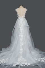 Cap Sleeve Jewel Neck Ball Gown Wedding Dress with Floral Appliques