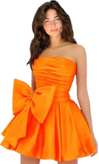 Chic A-line Sleeveless Strapless Ruched Lace Up Short Homecoming Dresses with Bow