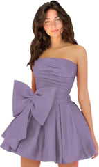 Chic A-line Sleeveless Strapless Ruched Lace Up Short Homecoming Dresses with Bow