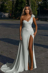 One Shoulder Mermaid Prom Dress with Beading Split