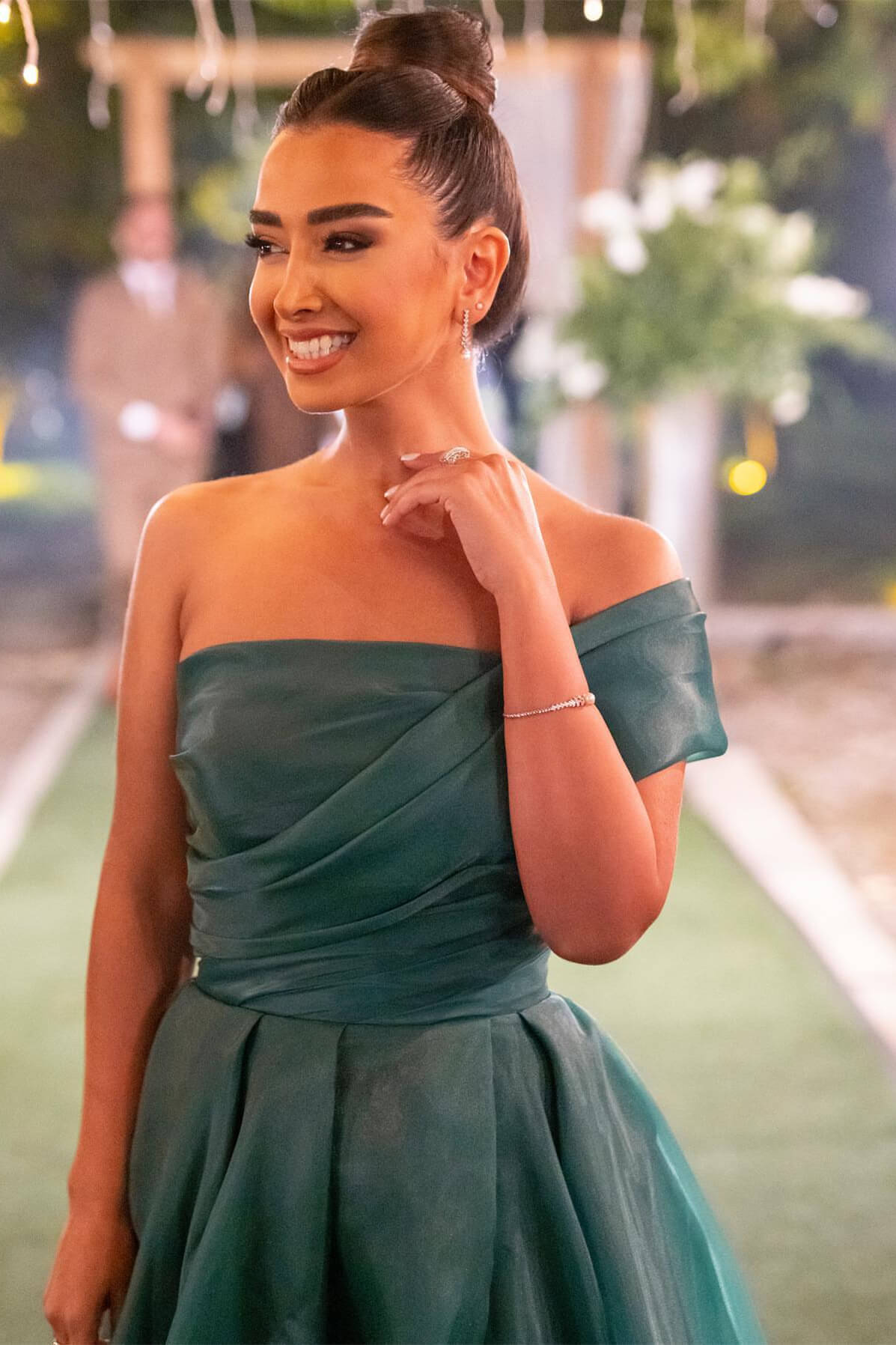 One Shoulder Mermaid Long Evening Dress with Bowknot and Front Split