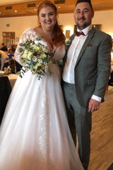 Babyonlines Deep V-neck Long Sleeves Plus Size Ball Gown Wedding Dresses