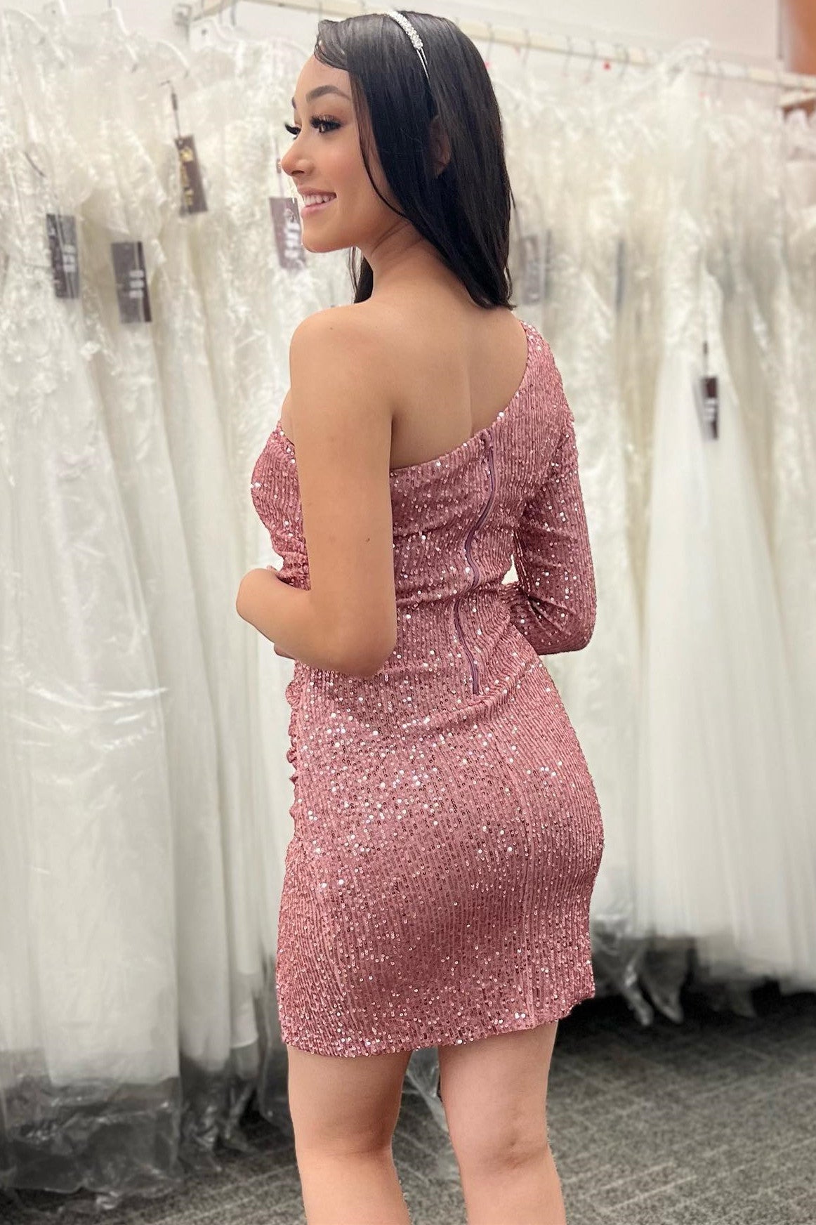 Dusty Rose One-Shoulder Sequins Short Homecoming Dress