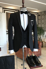 Earl Black Shawl Lapel 3-Piece Wedding Suit for Stylish Bridegrooms