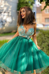 Elegant A-Line Green Lace Short Homecoming Dress