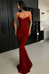 Elegant Black Spaghetti Strap Mermaid Prom Dress with Sequins