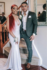 Elegant Dark Green Beach Wedding Suit with Notch Lapel on Sale