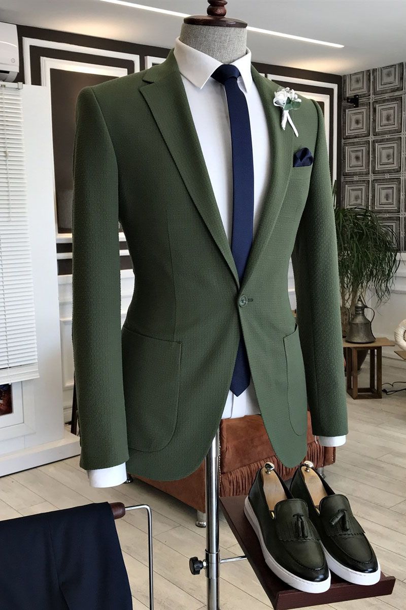 Elegant Dark Green Groom Suit with Notched Lapel