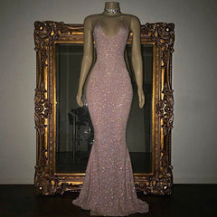 Elegant Halter V-Neck Mermaid Evening Dress with Sequins