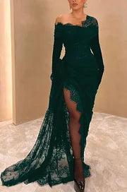 Elegant Black Asymmetric Long Prom Dress with Split Gloves