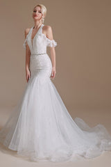 Elegant Long Mermaid Halter Tulle Floor-Length Wedding Dress with Lace Appliques