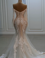 Elegant Mermaid Strapless Long Sleeve Lace Tulle Wedding Dress
