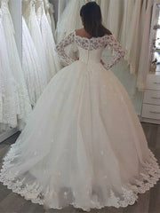 Elegant Off-the-Shoulder Long Sleeve Wedding Dress with Lace Appliques