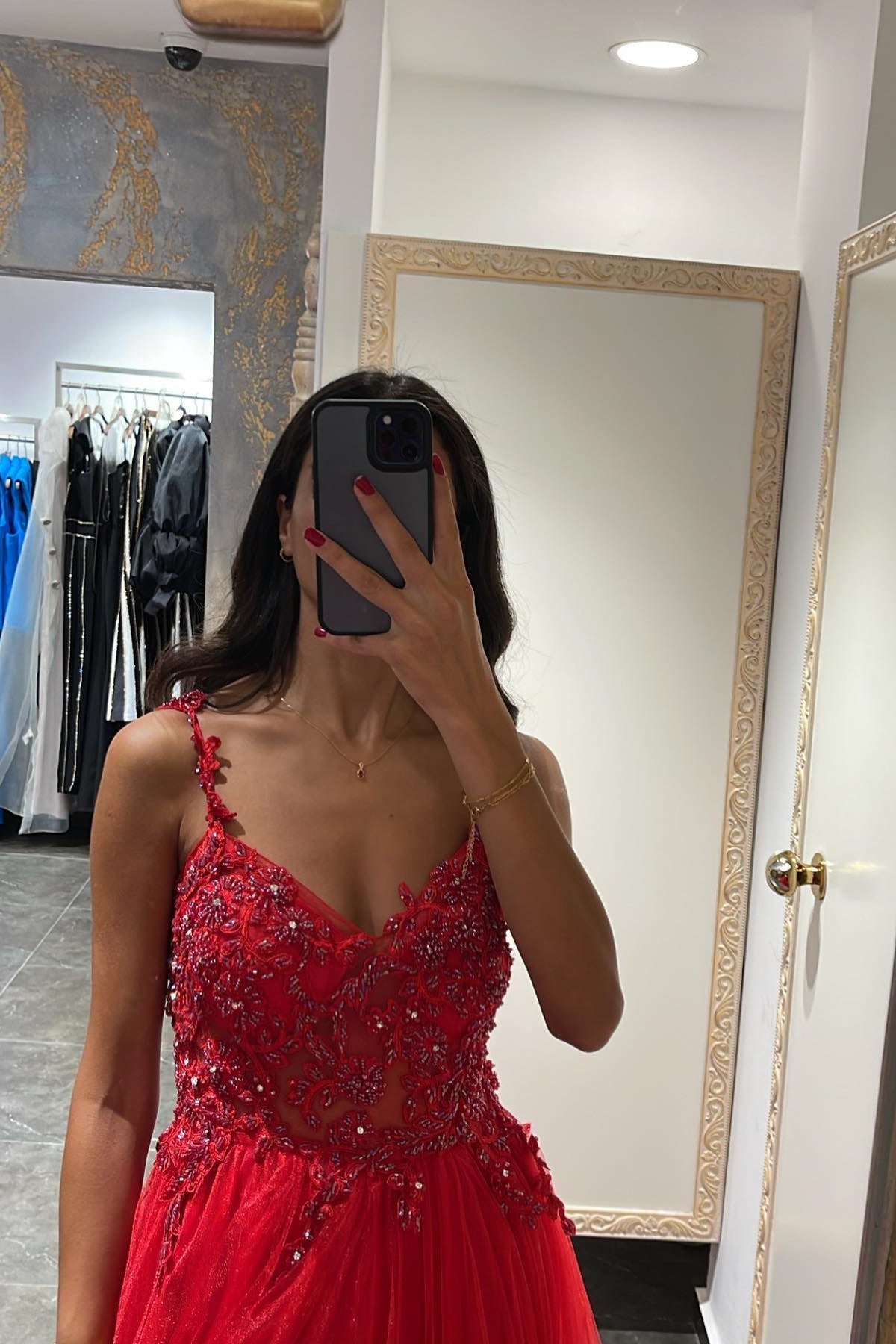 Elegant Spaghetti-Strap Mermaid Prom Dress with Appliques and Beadings