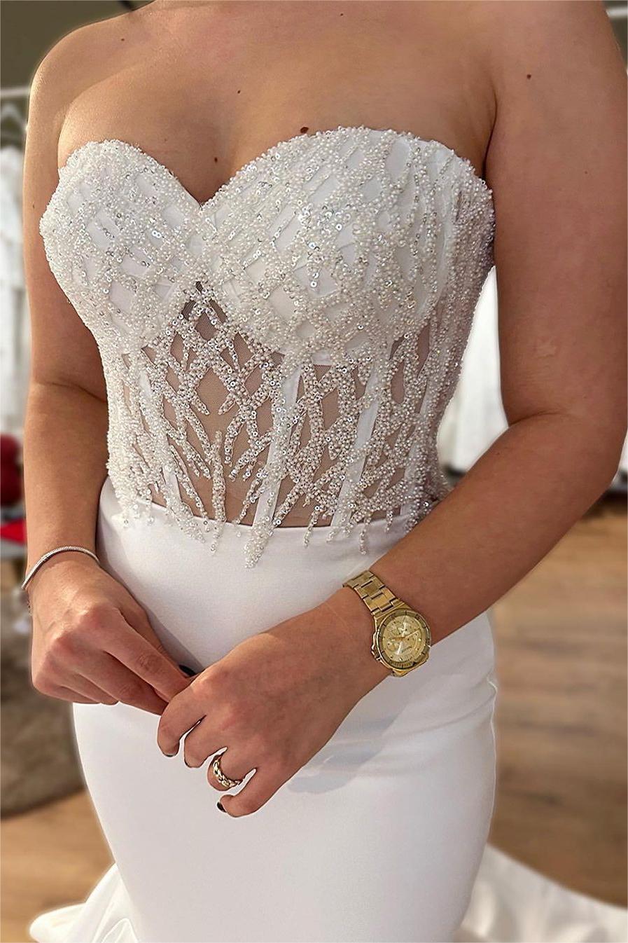 Elegant White Strapless Mermaid Long Prom Dress with Beading