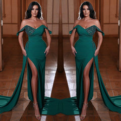 Emerald Off-The-Shoulder Mermaid Evening Dress with V-Neck and Ruffles Split
