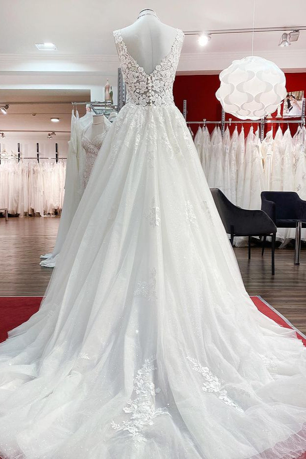 Eye-catching Long A-line Wedding Dresses With White Ruffles Tulle Lace