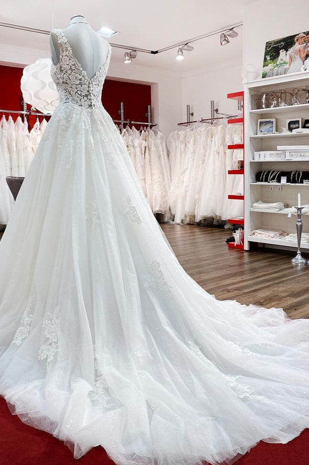 Eye-catching Long A-line Wedding Dresses With White Ruffles Tulle Lace