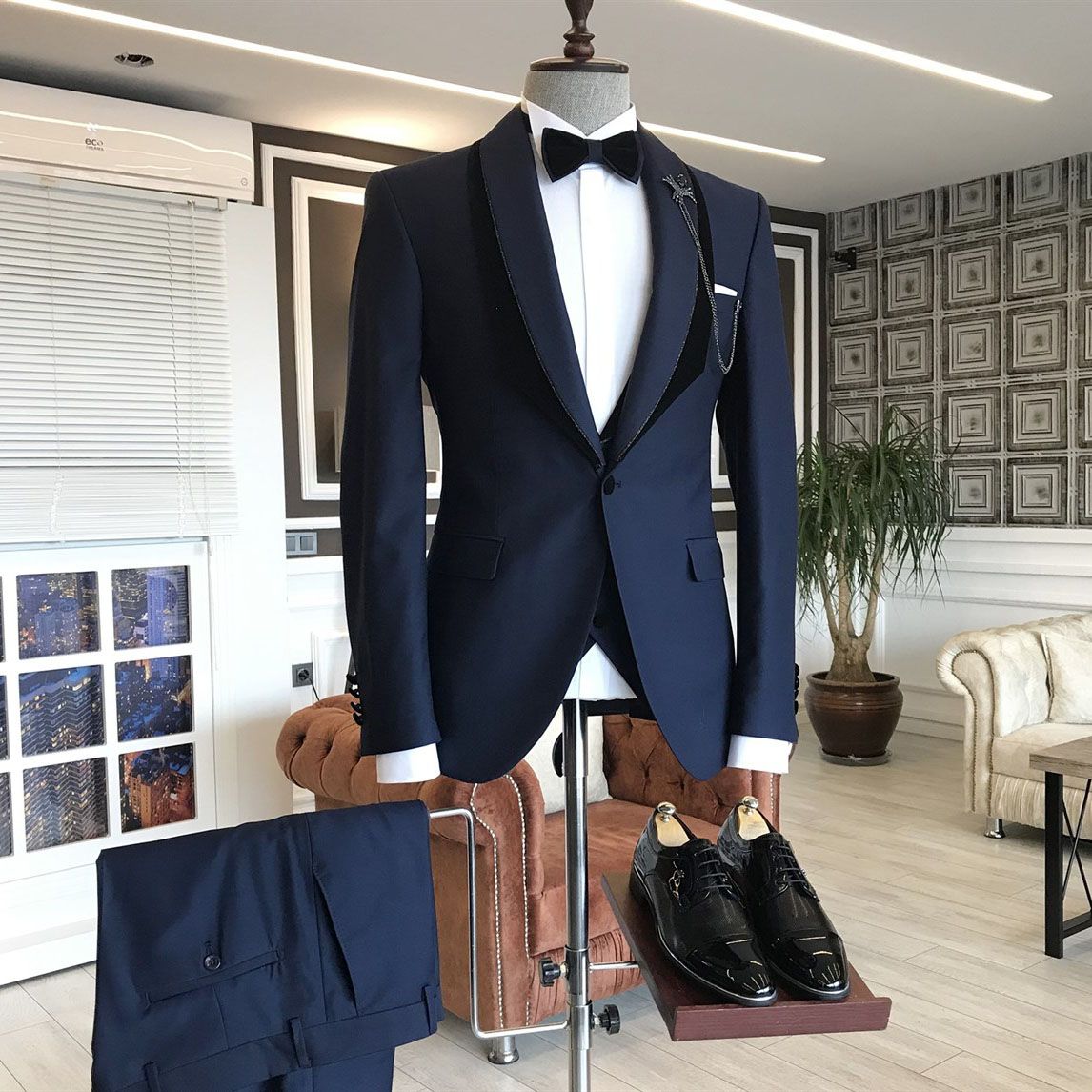 Gene Navy Blue Shawl Lapel Wedding Suit with One Button