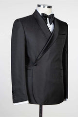 Glamorous Black Wedding Suit Outfits for Groom 2024 with Shawl Lapel