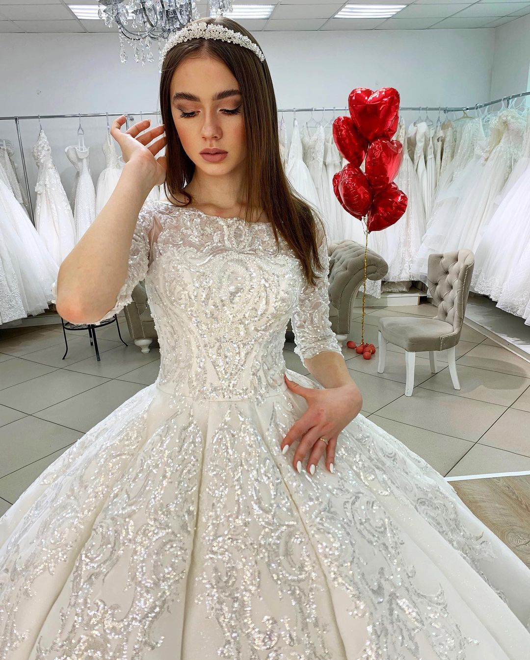Gorgeous Bateau Satin Floor-length Princess Wedding Dress Long Sleeves With Appliques Lace