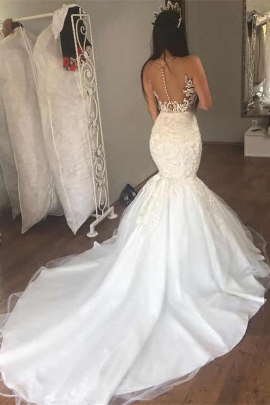 Gorgeous Sleeveless Mermaid Wedding Dress with Lace Appliques