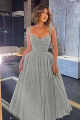 Gorgeous Spaghetti Strap Sweetheart Prom Dress with Sequins and Tulle