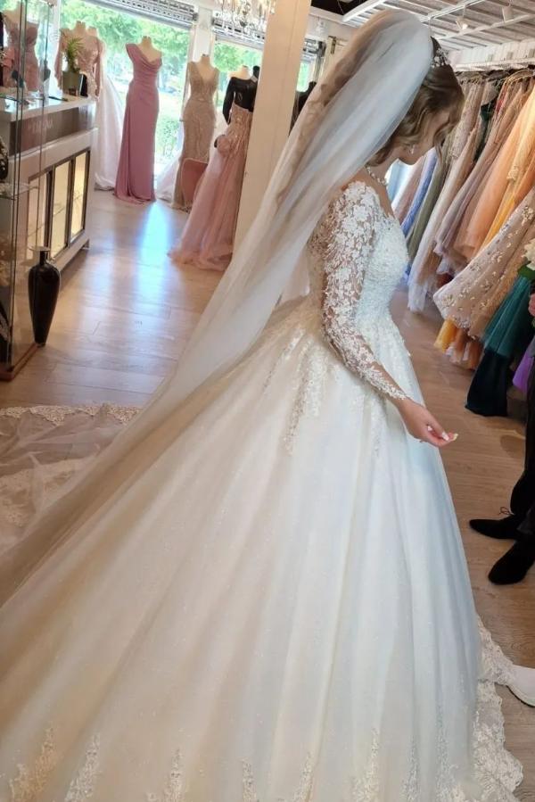 Gorgeous White A-Line V-Neck Lace Wedding Dress with Long Sleeves