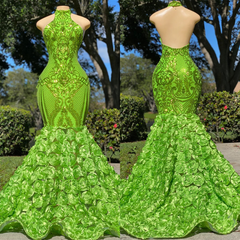 Green Halter Open-Back Sleeveless Mermaid Prom Dress