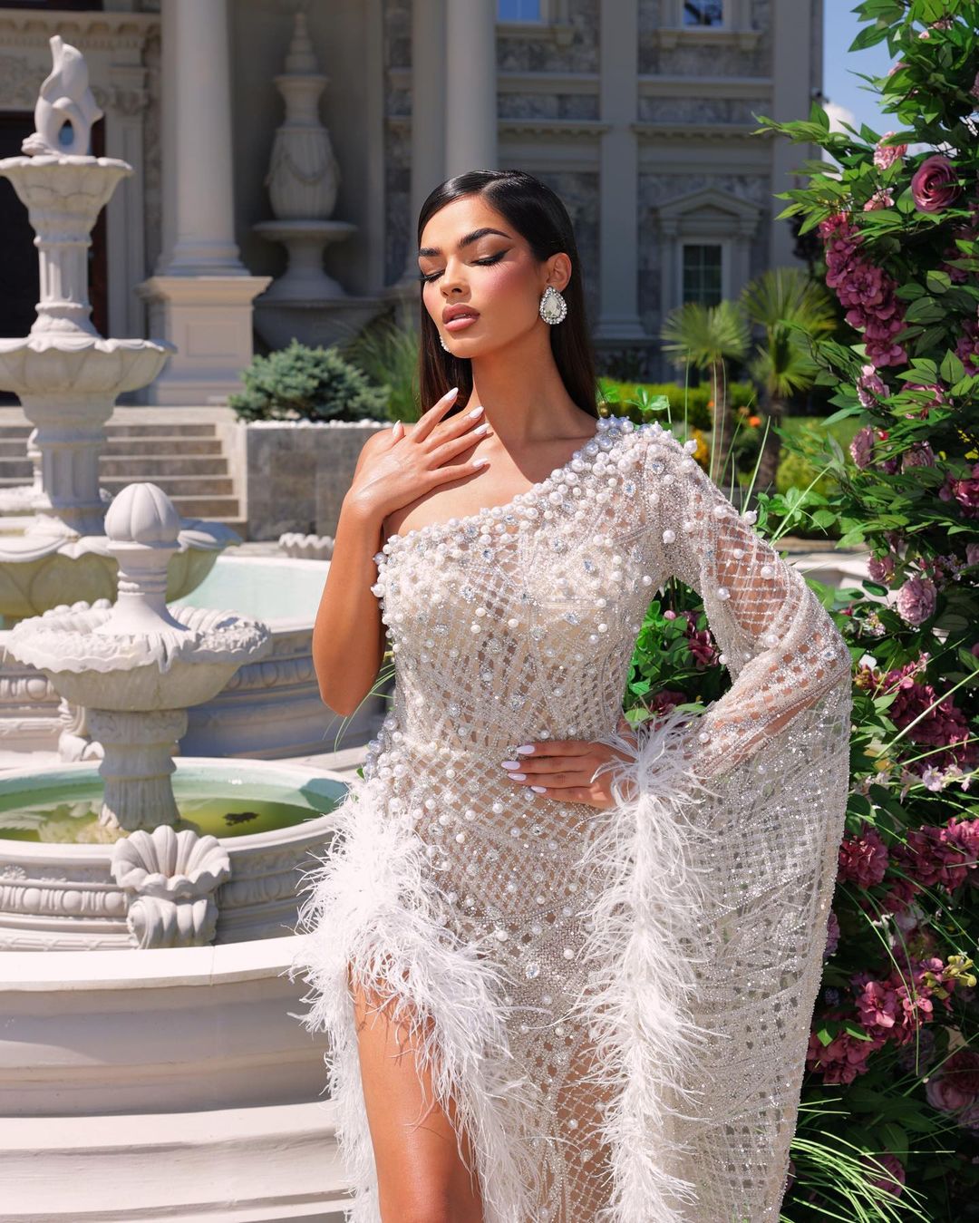 Heavy White Tulle One Shoulder Evening Dress with High Slit