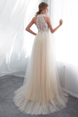 High Neck Tulle Wedding Dress with Appliques