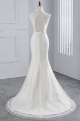 Jewel Neck Sleeveless Long Mermaid Wedding Dress with Tulle Lace Appliques