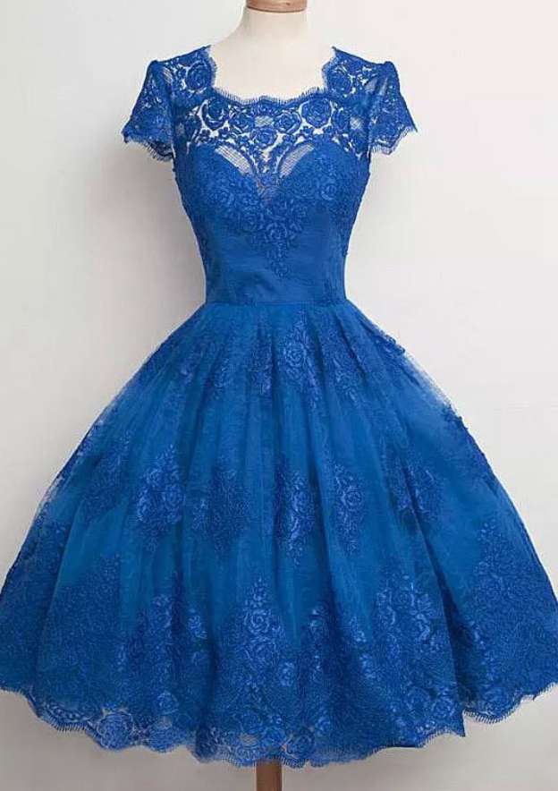 Lace Bateau Knee-Length Homecoming Dress With Pleated Ball Gown - Babyonlines